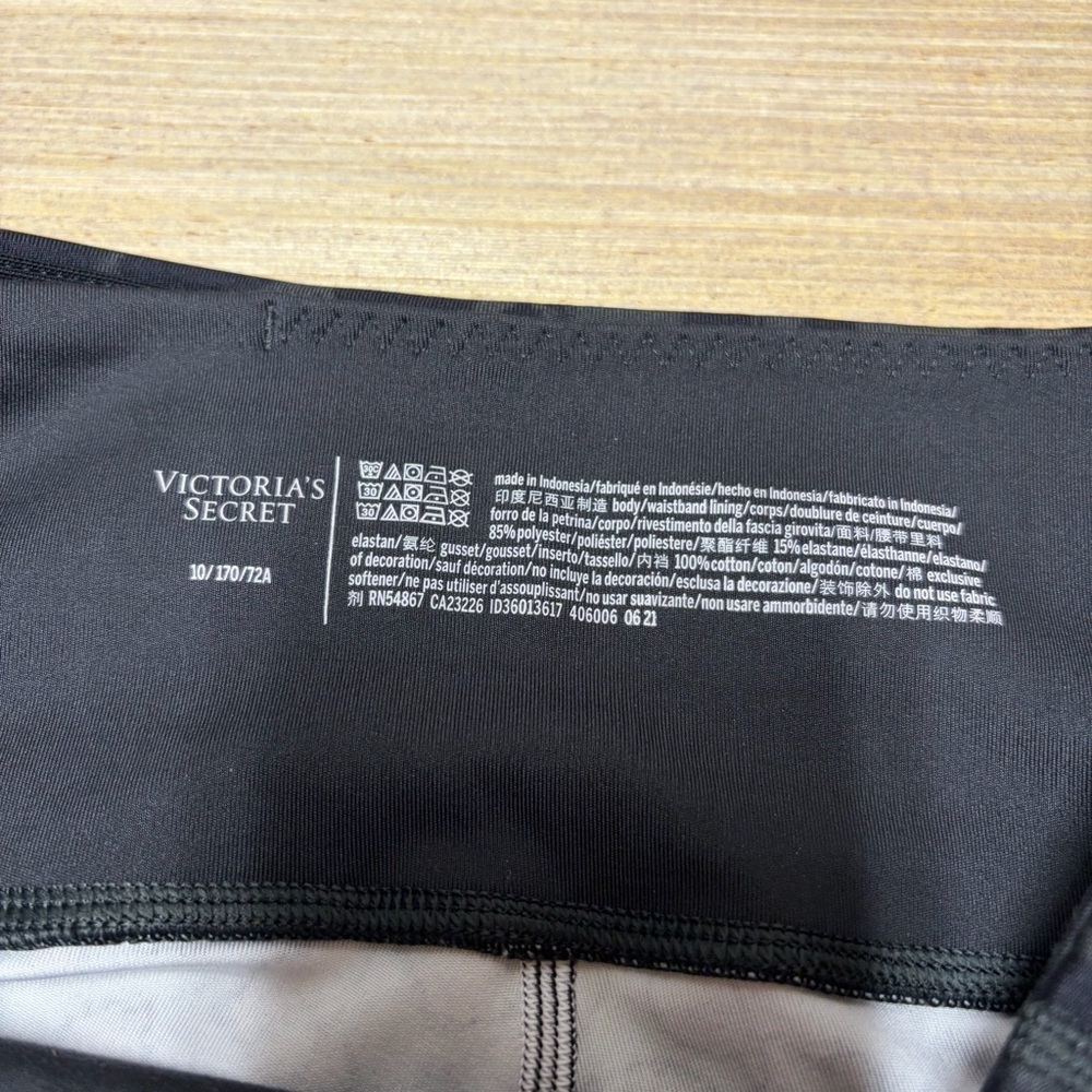 NEW Victoria's Secret Flow On Point Pocket Leggings Women 10 Green Black Cheetah - Picture 5 of 13